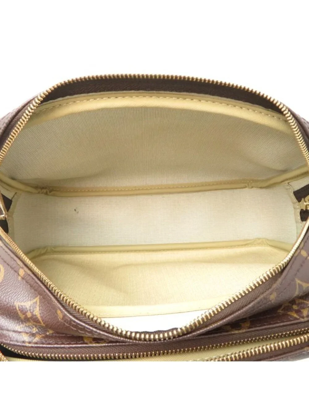 Louis Vuitton Shoulder Bag